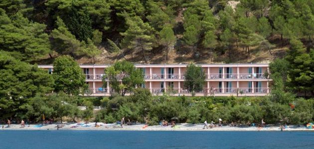 Turističko naselje Brzet 3*,  Omiš